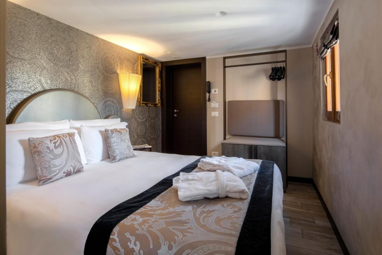 อัลเล กูลเย บูทิก โฮเทล Hotel เวนิส ภายนอก รูปภาพ